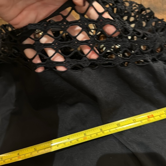 Fun and sexy Venus xl top. - Picture 4 of 5